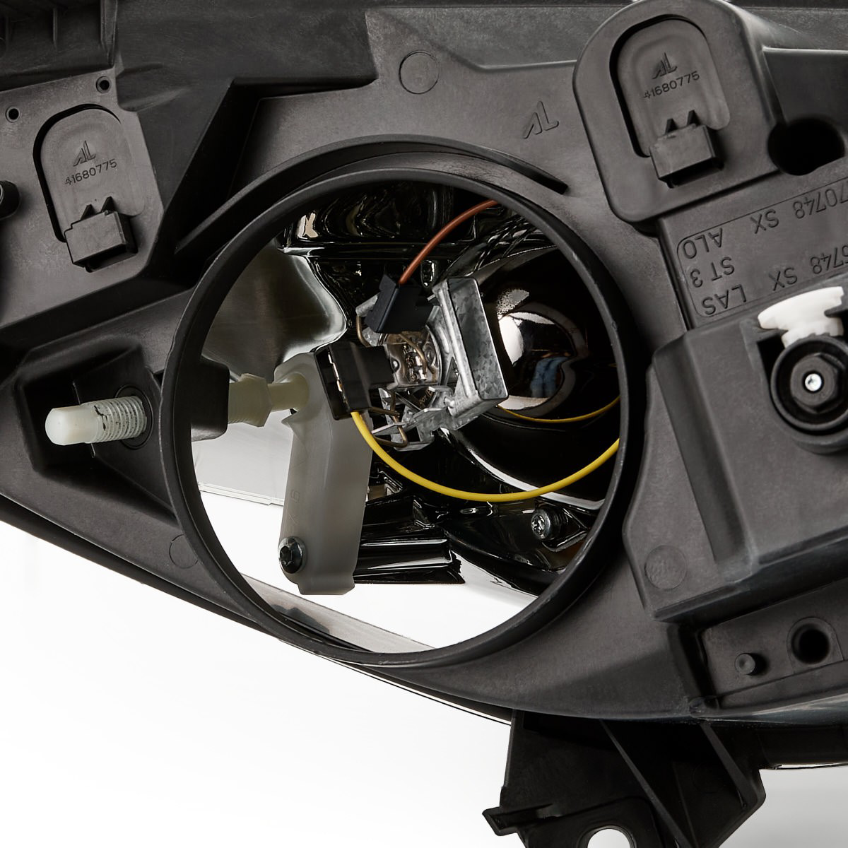 Reflektor lewy Magneti Marelli 712431701129 cena, od 97,05 USD